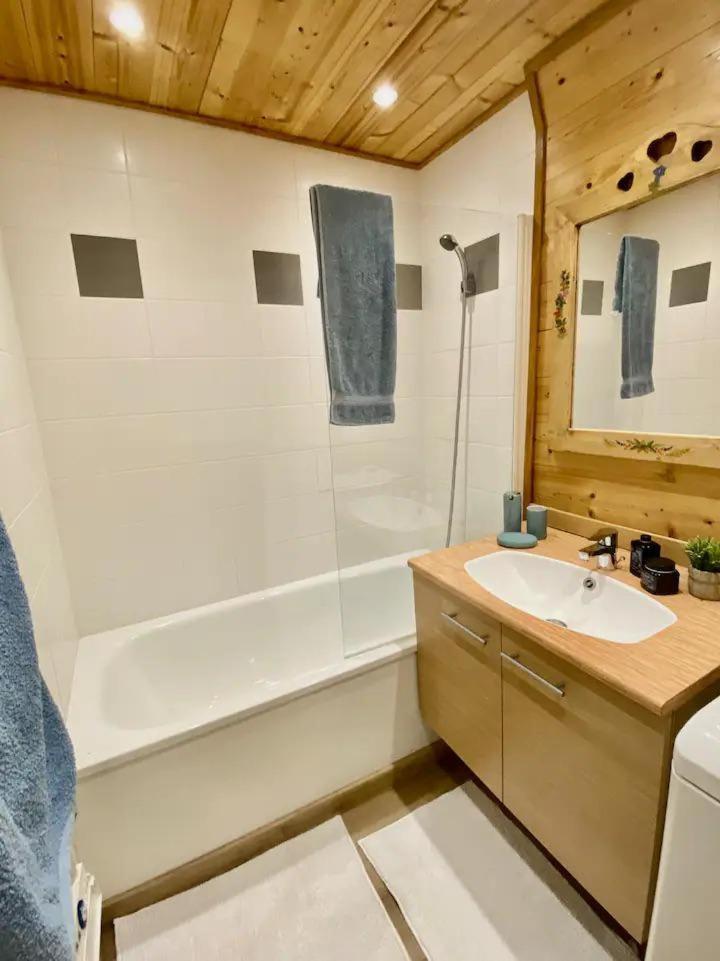 Apartament Appt 3Ch, Au Pied Des Pistes A La Deco Soignee Flumet Zewnętrze zdjęcie